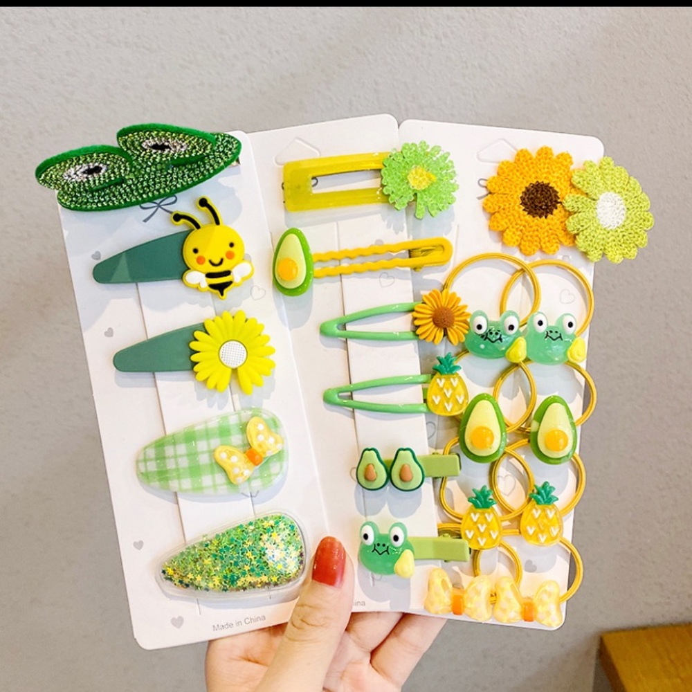 Hair clips